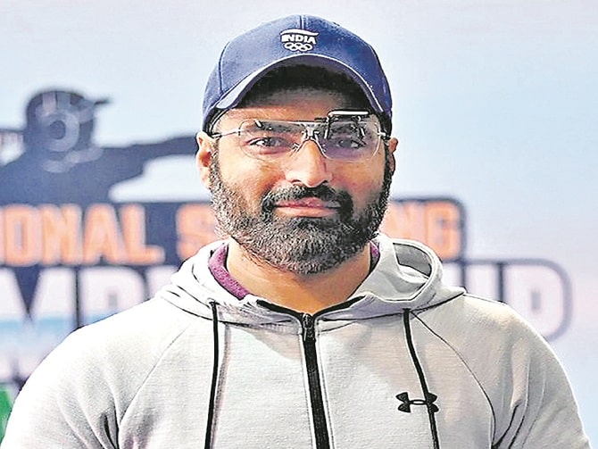 గుర్‌ప్రీత్‌కు రజతం 