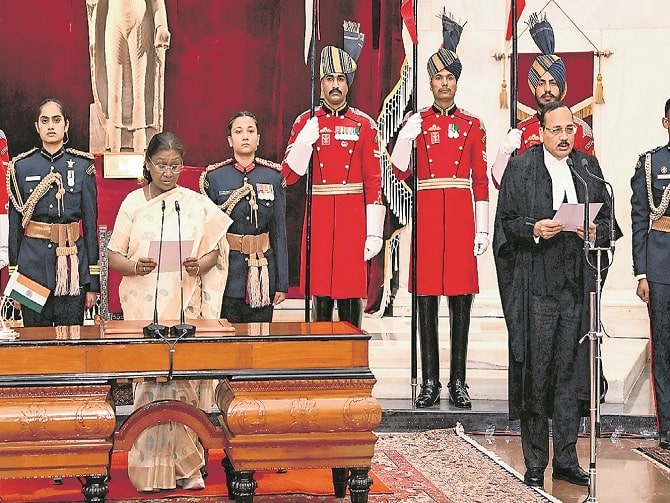 జస్టిస్‌ సూర్యకాంత్‌